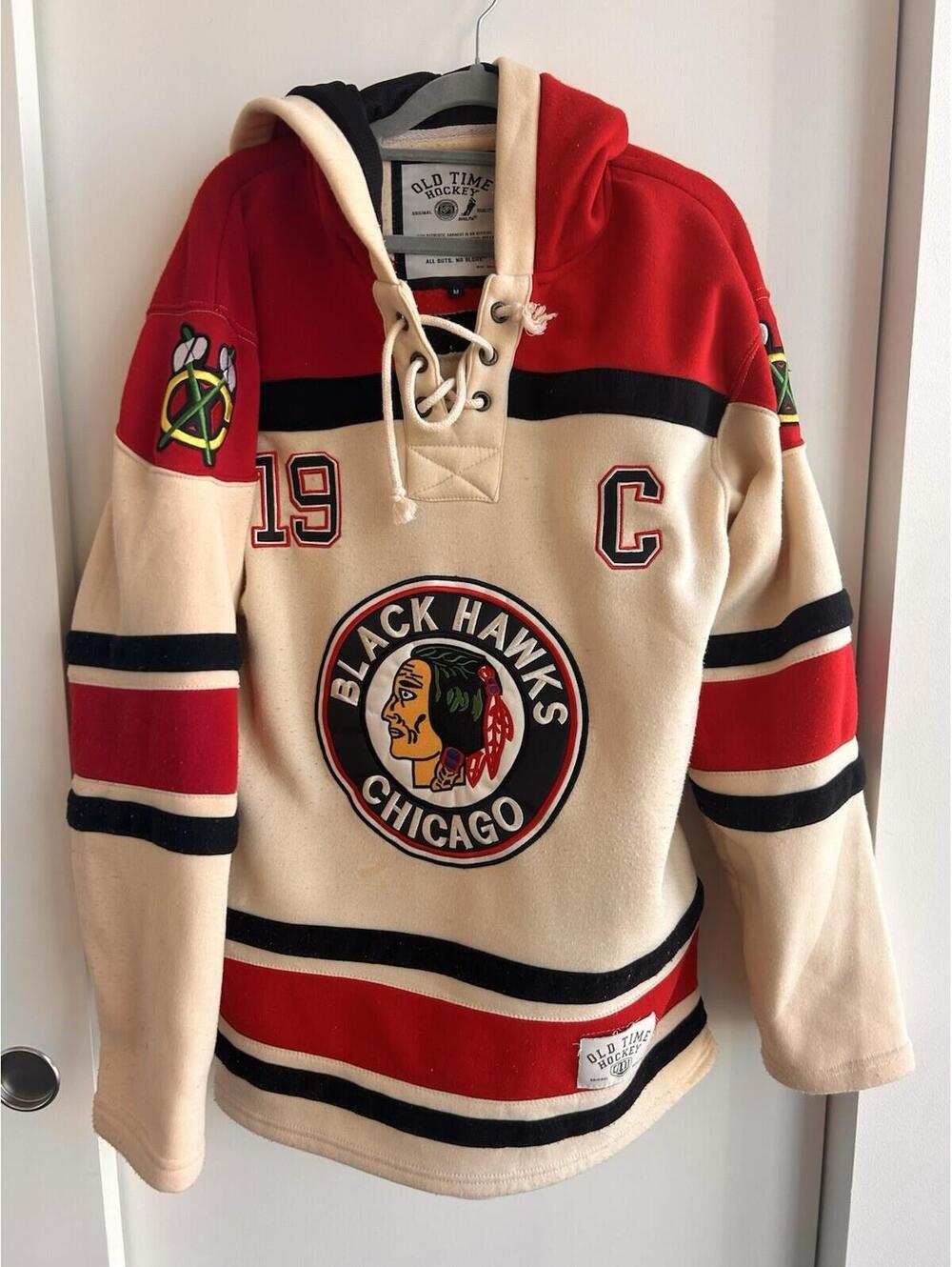 Old Time Hockey Collection Chicago Blackhawks Mens M Hoodie Toews 19